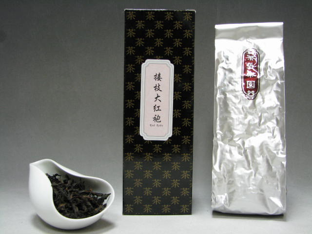 接枝大紅袍<br>Red Robe *Famous Tea in China* (100gram)